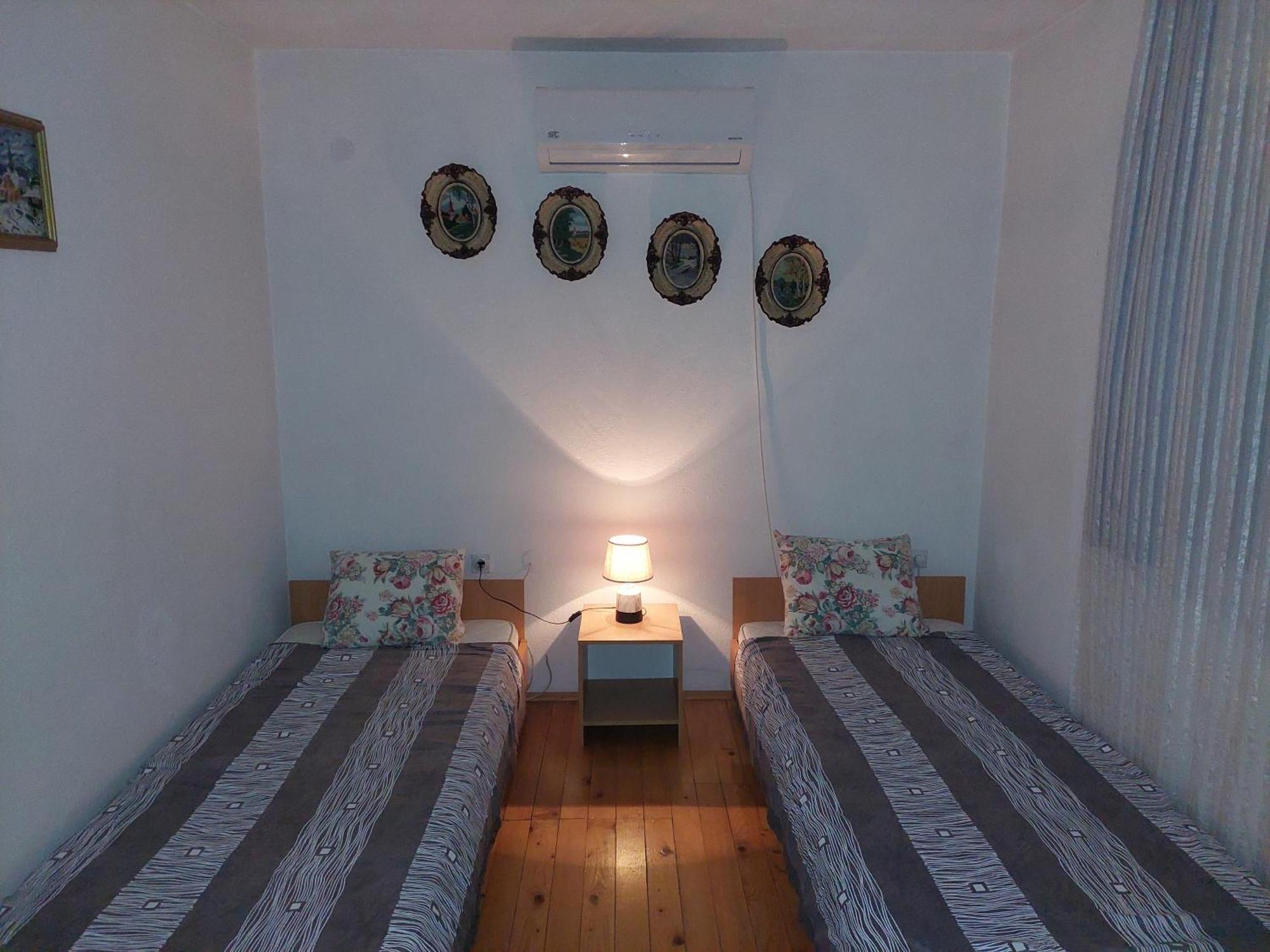 אוהריד Mateski Guest House מראה חיצוני תמונה