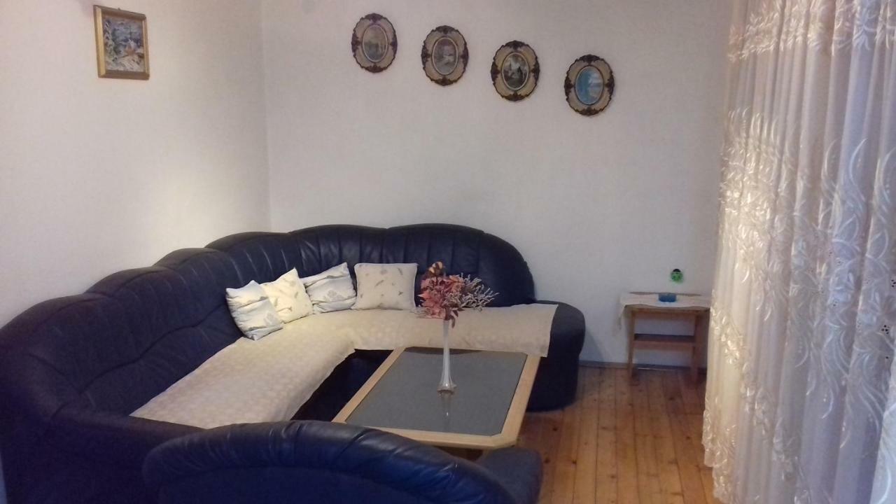 אוהריד Mateski Guest House מראה חיצוני תמונה
