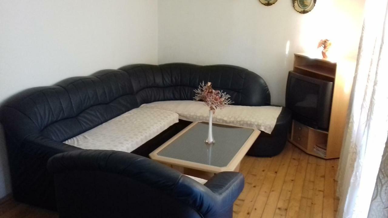 אוהריד Mateski Guest House מראה חיצוני תמונה
