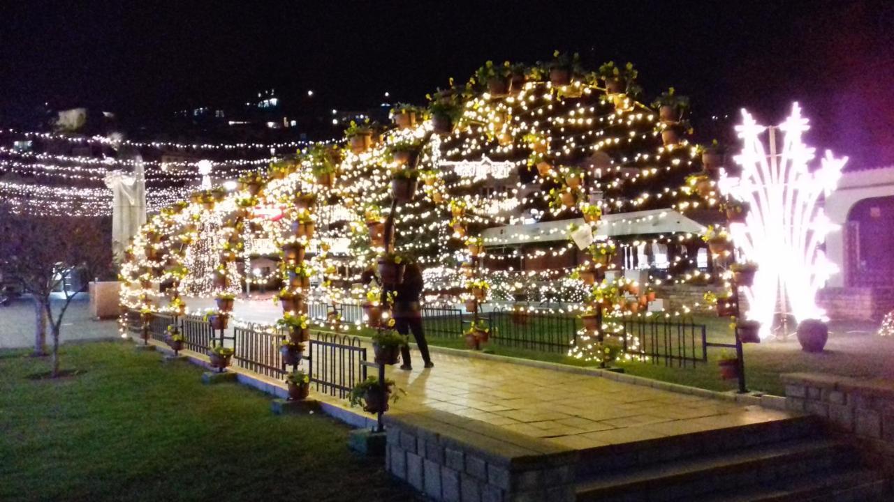 אוהריד Mateski Guest House מראה חיצוני תמונה