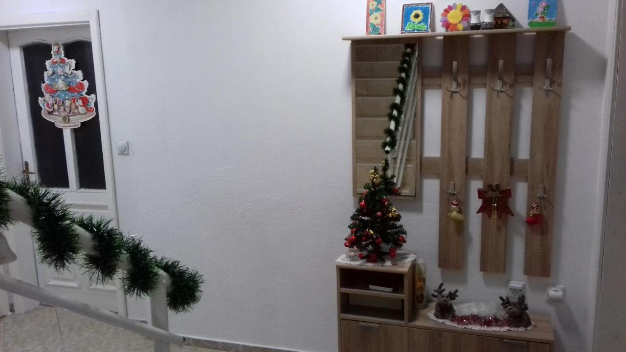 אוהריד Mateski Guest House מראה חיצוני תמונה